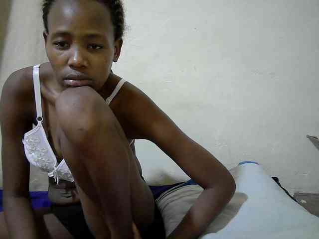 queen-slender webcam