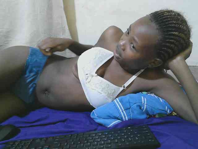 queen-slender webcam