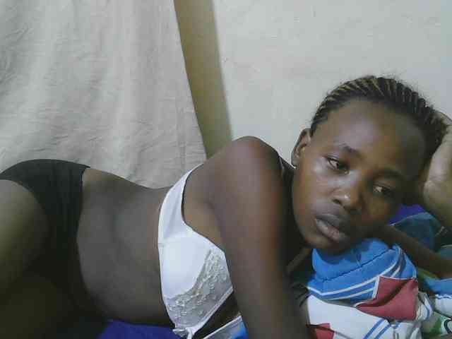 queen-slender webcam