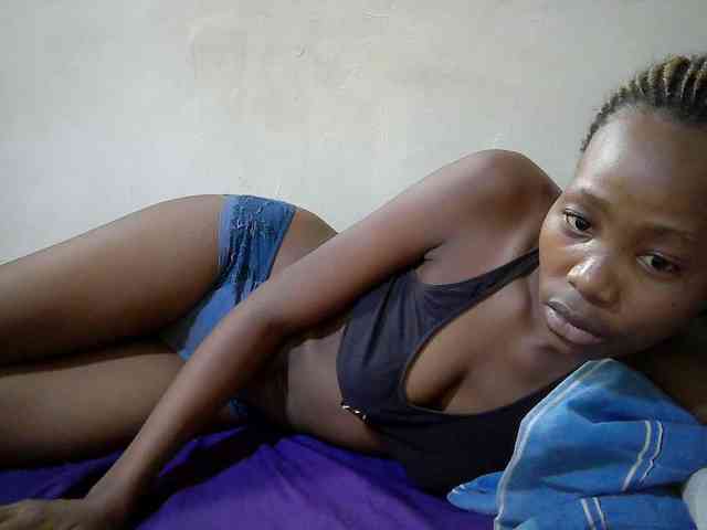 queen-slender webcam