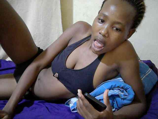 queen-slender webcam