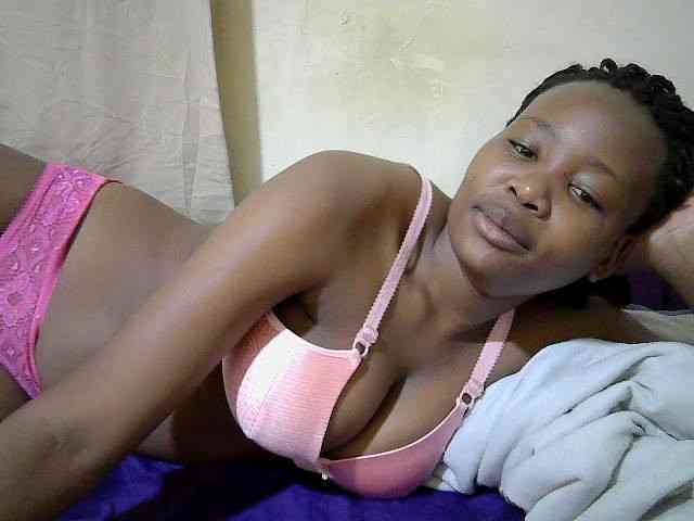 queen-slender webcam