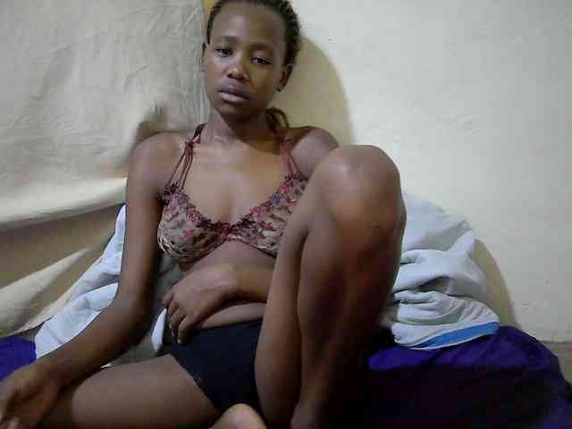 queen-slender webcam