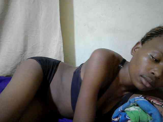 queen-slender webcam
