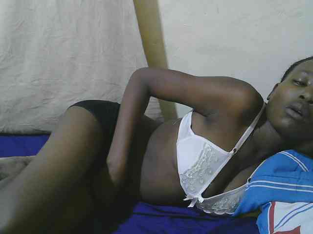 queen-slender webcam