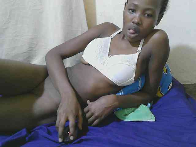 queen-slender webcam