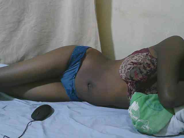 queen-slender webcam