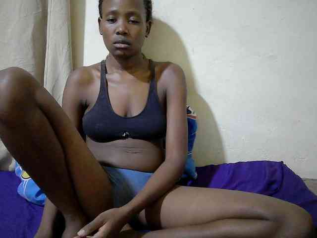 queen-slender webcam