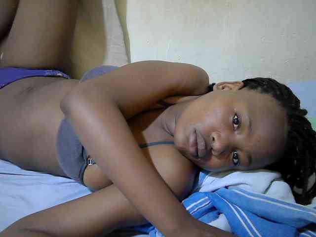 queen-slender webcam