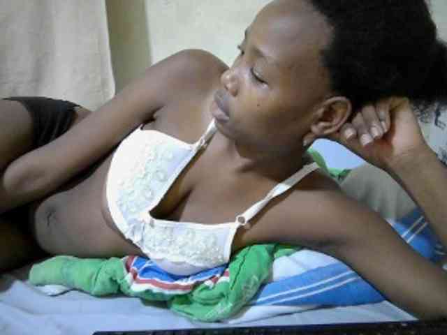 queen-slender webcam