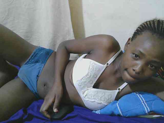 queen-slender webcam