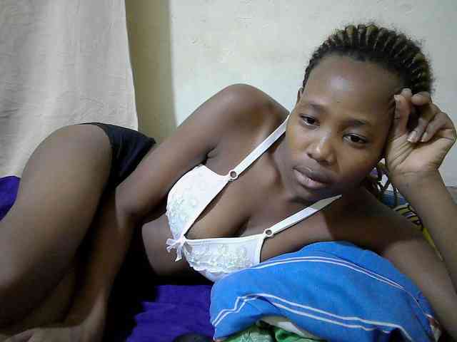 queen-slender webcam
