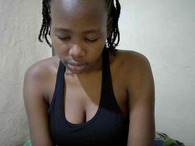 queen-slender webcam