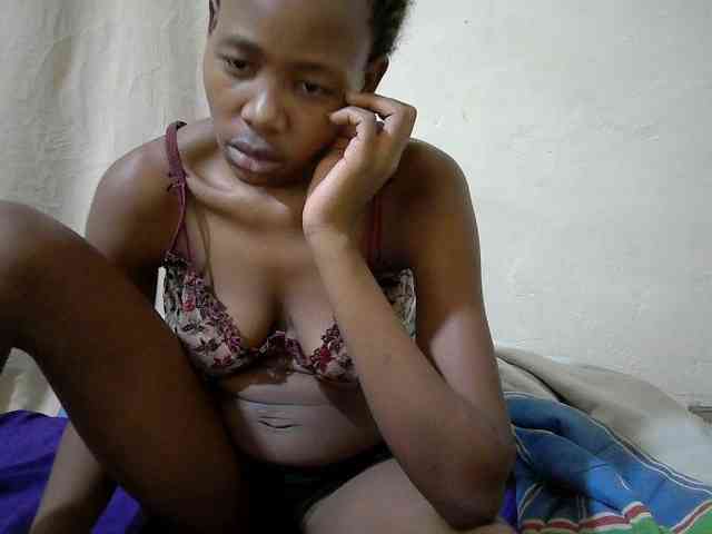 queen-slender webcam