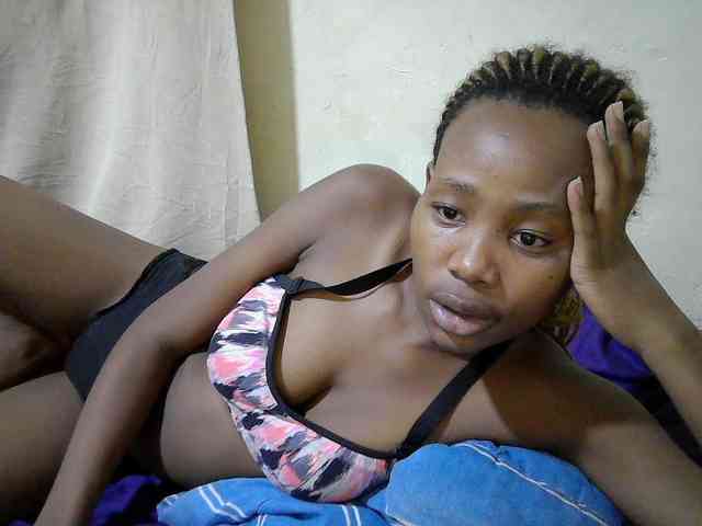 queen-slender webcam