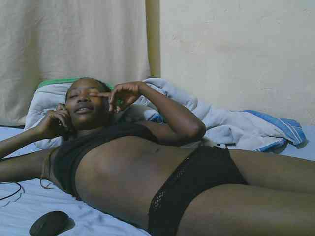 queen-slender webcam