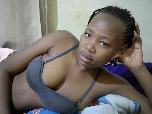 queen-slender webcam