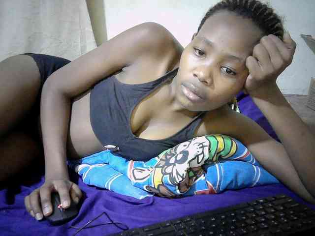 queen-slender webcam