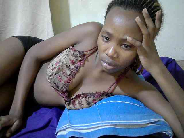 queen-slender webcam