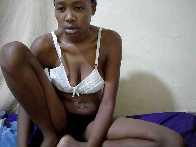 queen-slender webcam