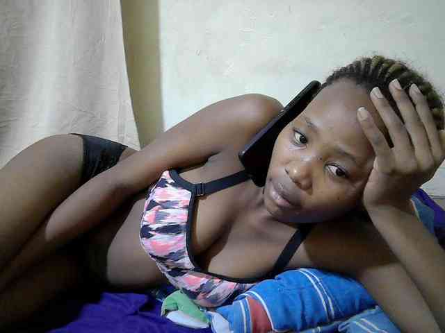 queen-slender webcam