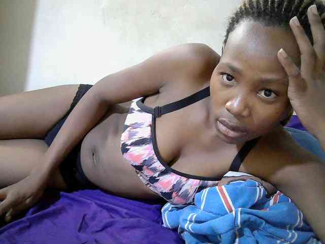 queen-slender webcam
