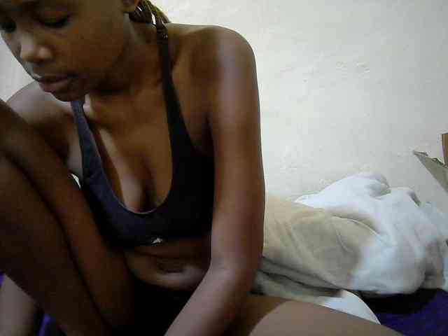 queen-slender webcam