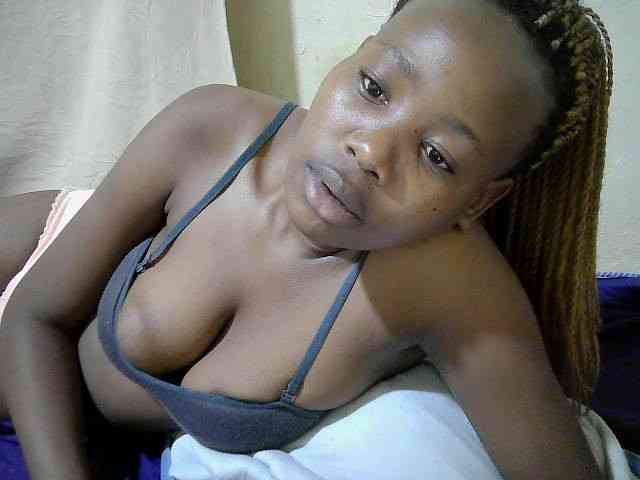 queen-slender webcam