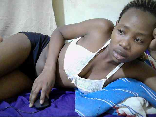 queen-slender webcam