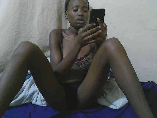 queen-slender webcam