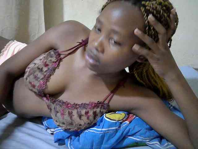 queen-slender webcam
