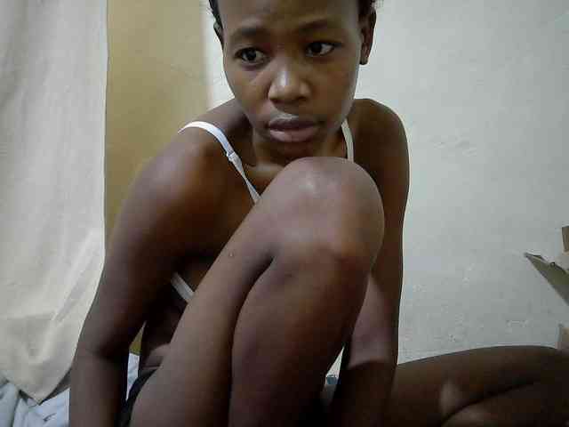 queen-slender webcam