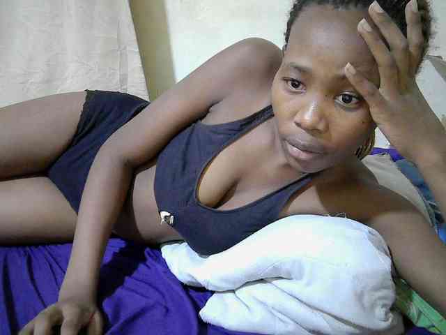 queen-slender webcam