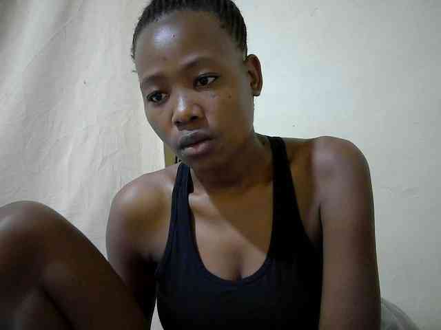 queen-slender webcam