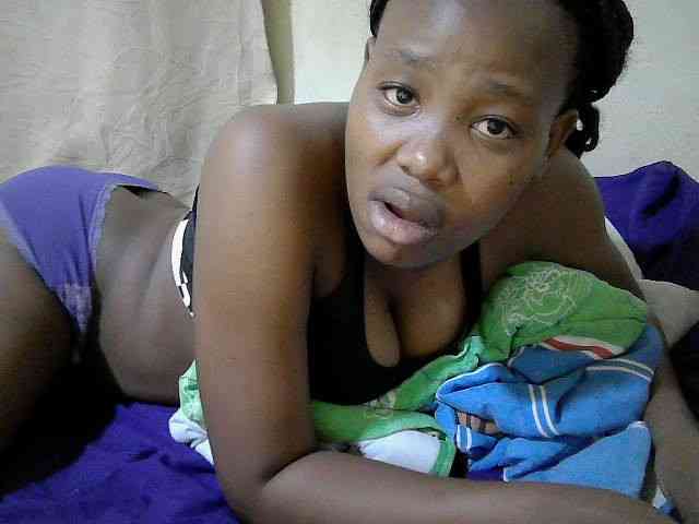queen-slender webcam
