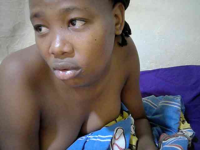 queen-slender webcam
