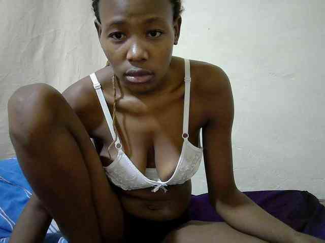 queen-slender webcam