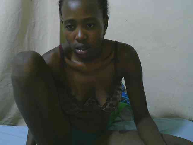 queen-slender webcam