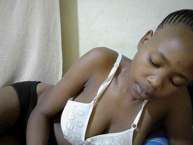 queen-slender webcam