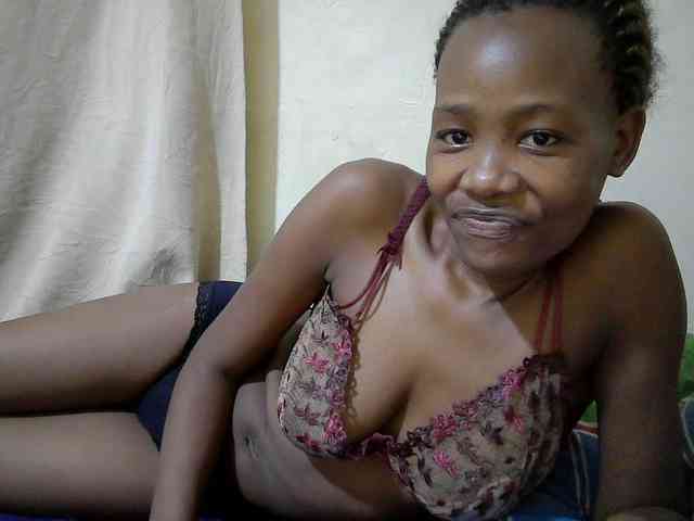 queen-slender webcam
