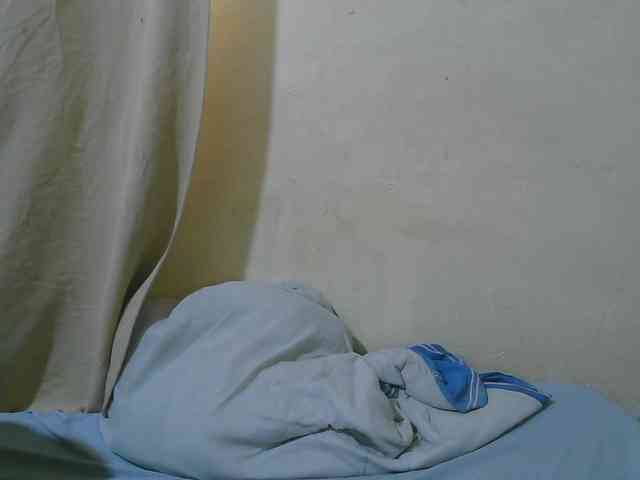 queen-slender webcam