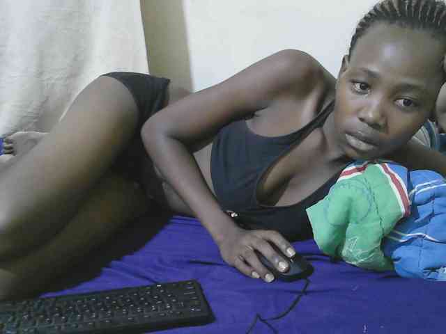 queen-slender webcam