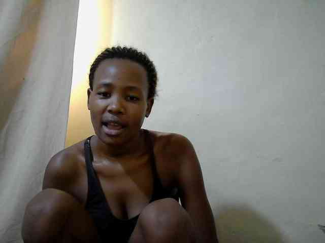 queen-slender webcam