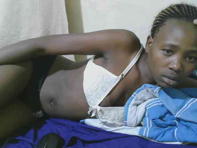 queen-slender webcam