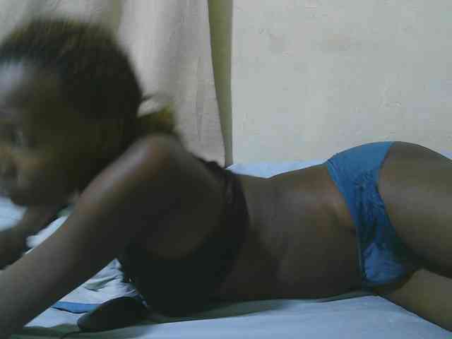 queen-slender webcam