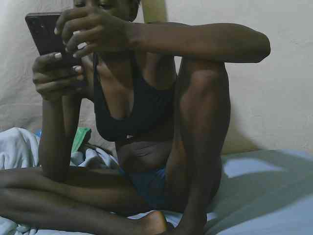 queen-slender webcam