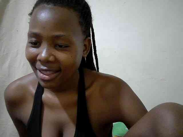 queen-slender webcam