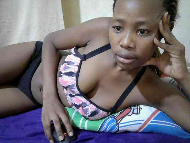 queen-slender webcam