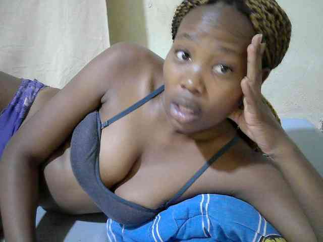 queen-slender webcam
