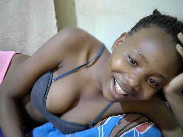 queen-slender webcam
